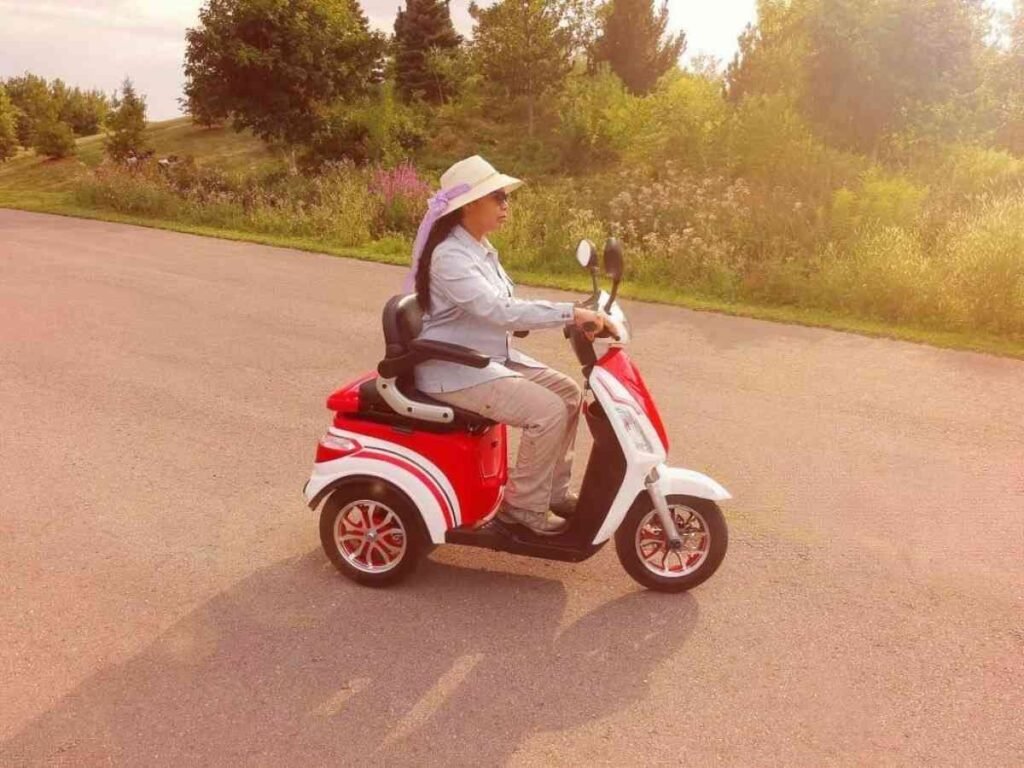 Best Bariatric Mobility Scooters for High Weight Capacity Riders in 2026