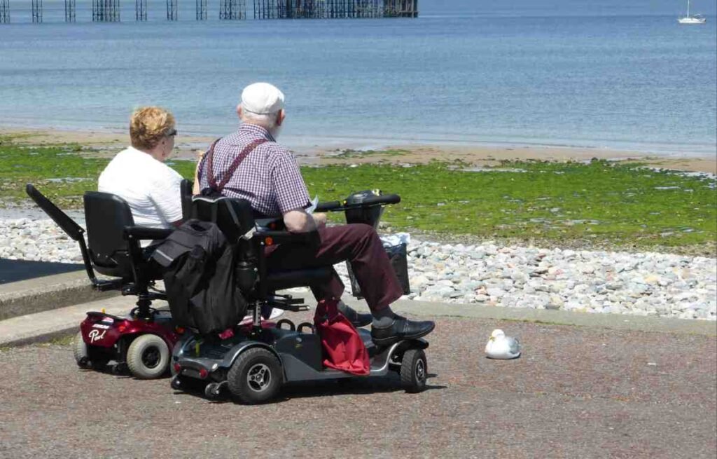Best Heavy-Duty Mobility Scooters: Top 6 Picks, Buying Guide