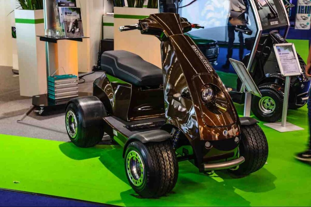 pride mobility vs golden technologies