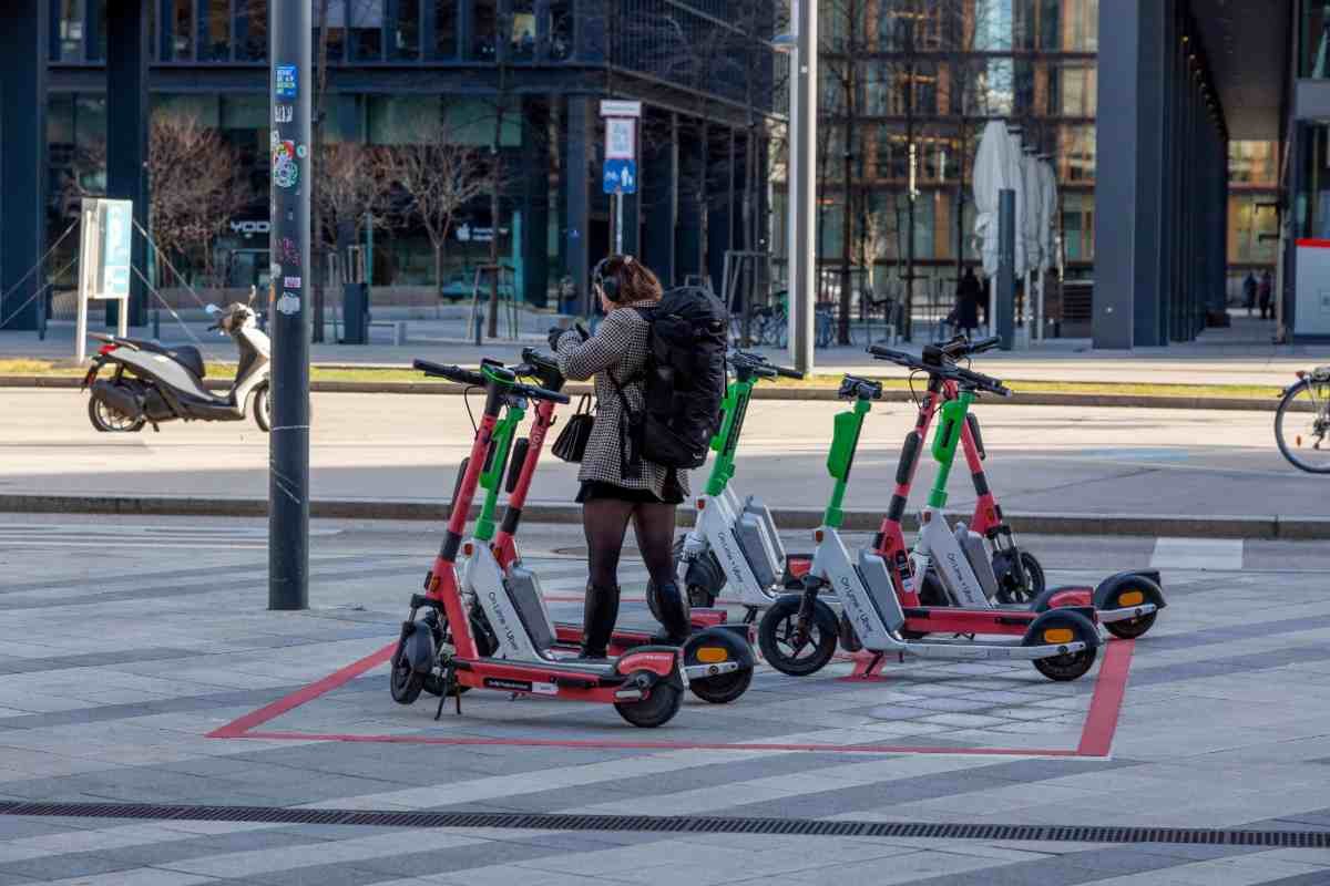 Best Bariatric Mobility Scooters for High Weight Capacity Riders in 2026